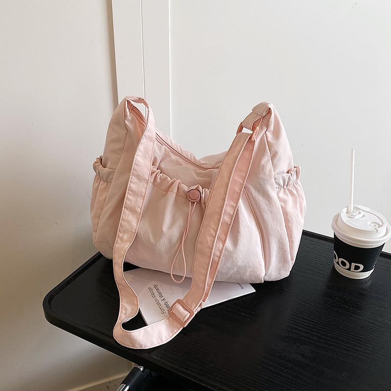 Literary and artistic youth shoulder bag women's ins style solid color niche design trend fashion messenger bag trend tote bag