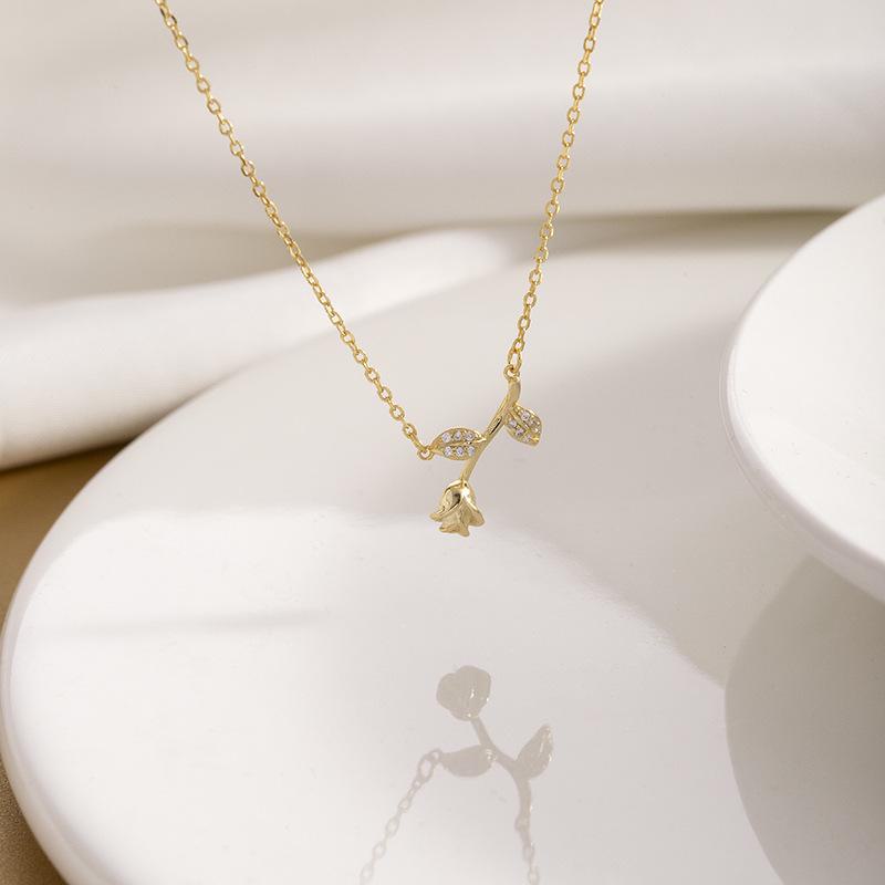 

Ожерелье Banyan Tree из серебра 925 пробы с корейской розой – элегантная женская цепочка на ключицу небольшого размера. NS659, 925 Silver золотой