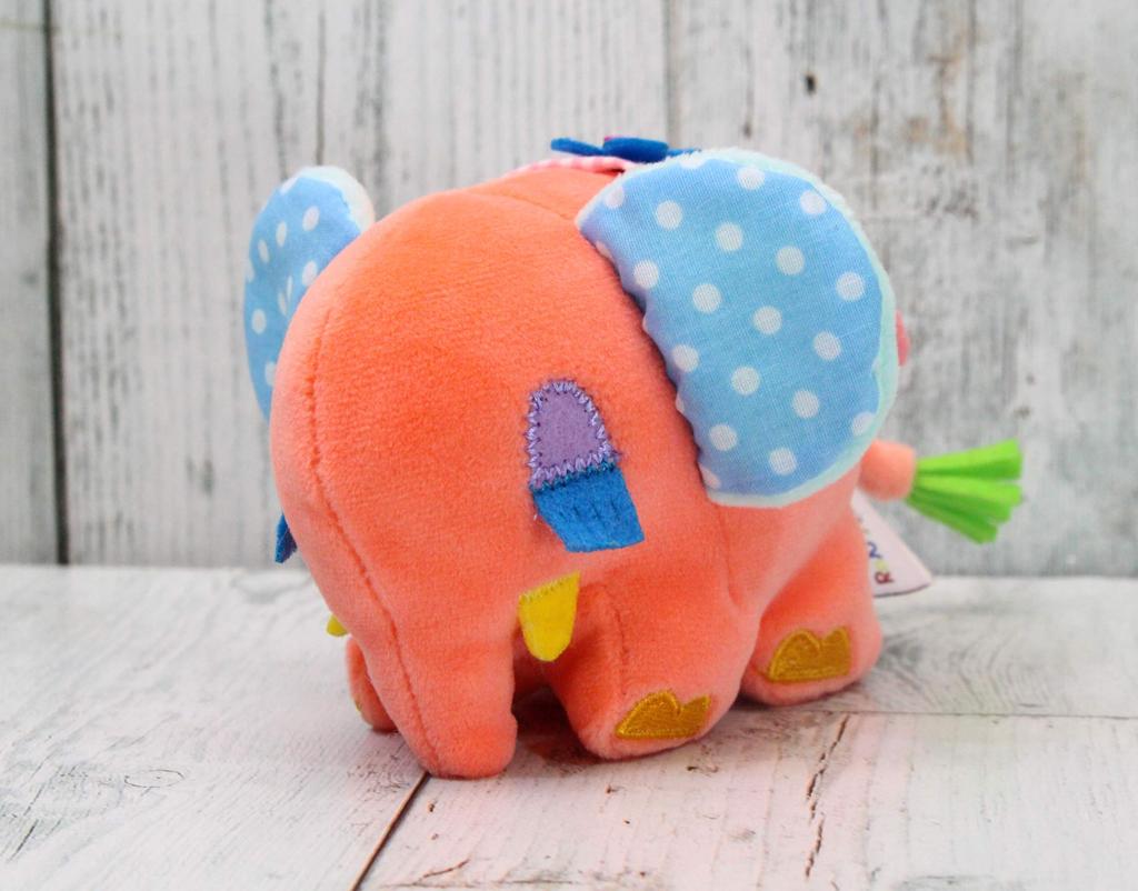 Take Off Vivid Vivid Elephant