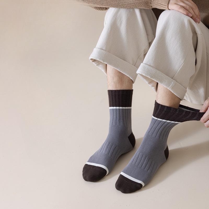 Men's Autumn and Winter Thickened Double-yarn Sports Mid-calf Socks, Men's Anti-odor, Sweat-absorbing and Antibacterial Winter Socks