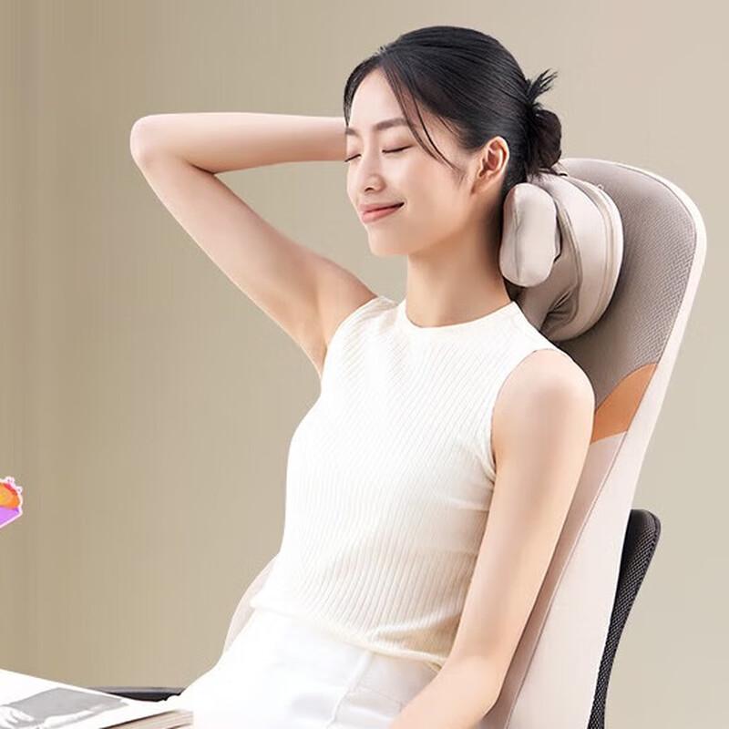 OGAWA OG1305 Neck, Shoulder & Back Massage Cushion