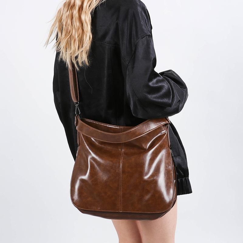 Underarm Bag Tote Bag Women's Bag Shoulder Bag Commuter Bag Large-capacity Casual Crossbody Bag