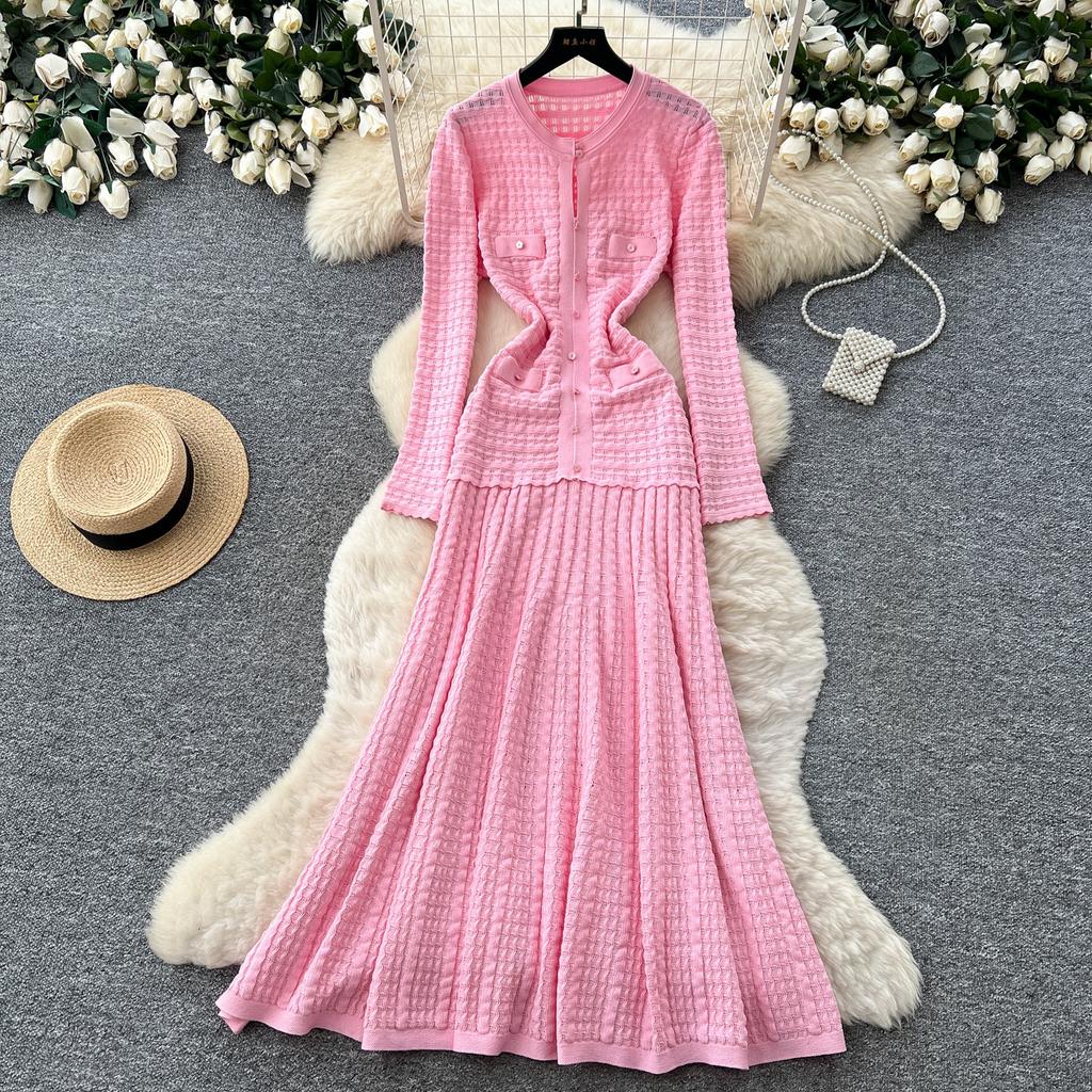 Pink knitted dress women's long-sleeved A-shaped skirt high waist and thin commuter temperament skirt small fragrant style long skirt