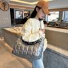 Yoga Fitness Bag Women's Travel Bag Dry and Wet Separation Waterproof Down Jacket Bag Portable Shoulder Travel Duffel Bag