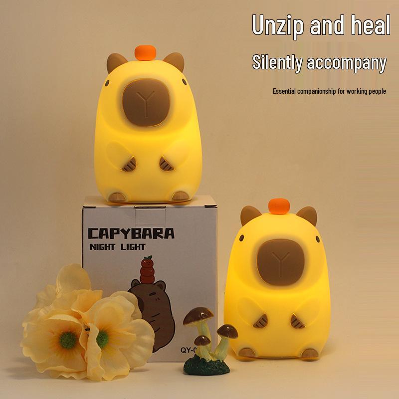 Capybara Silicone Night Light: Creative Guinea Pig Table Lamp for Bedroom Atmosphere
