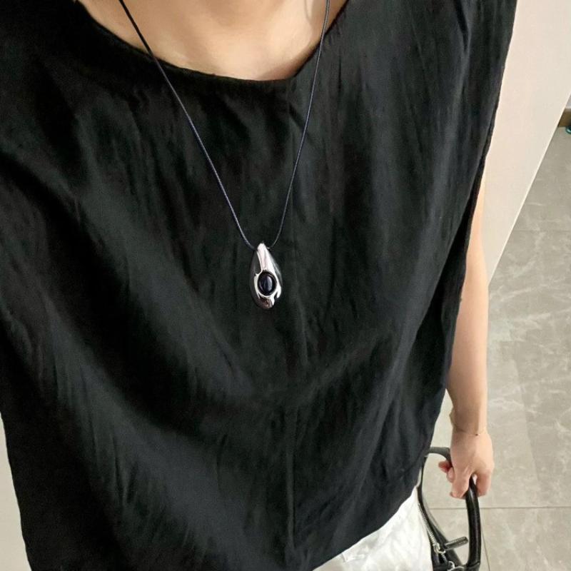 New Water Drop Metal Necklace For Women Long Rope Sweater Chain Accessories Black Rope Chain Fashion Jewelry Gifts