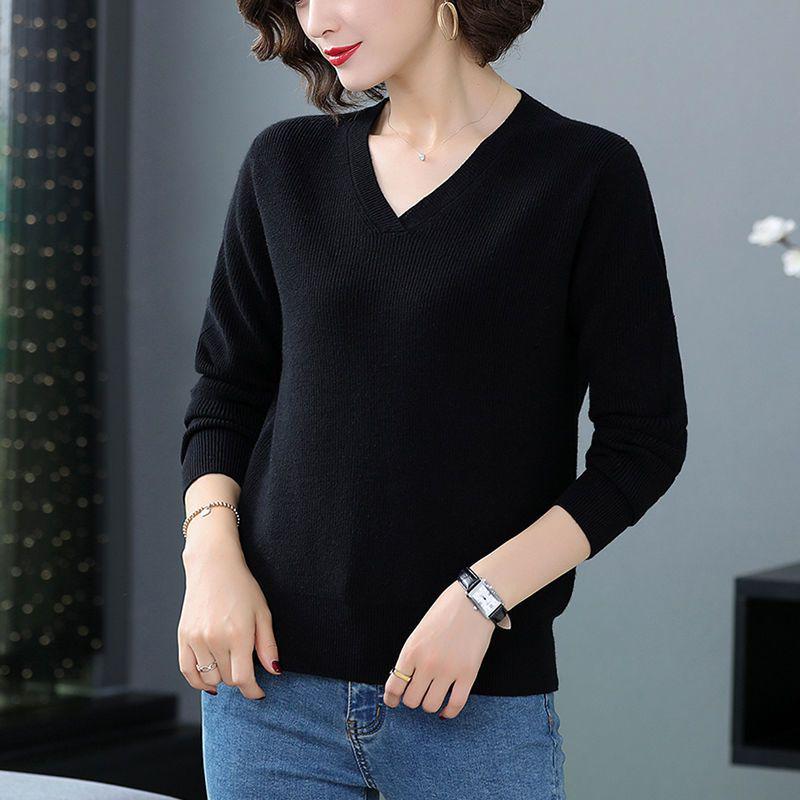 Plus Size Women's V-Neck Knitted Pullover Sweater - Autumn/Winter Loose Fit