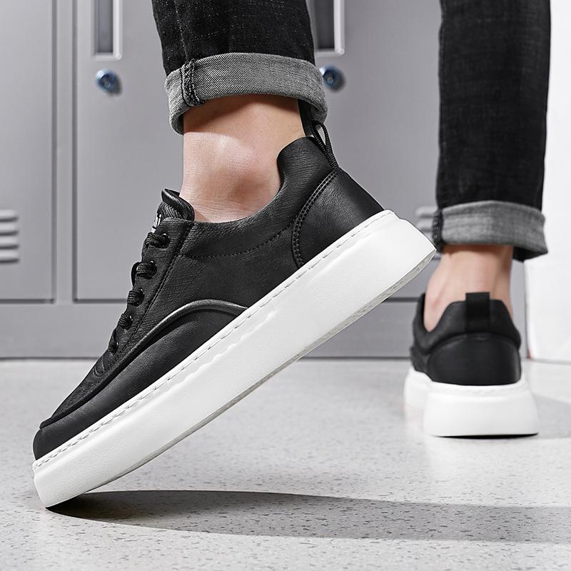 High Quality Men Casual Leather Shoes Luxury Casual Antiskid Vulcanized Shoes Comfortable Moccasins Flats Outdoor Walking Shoes