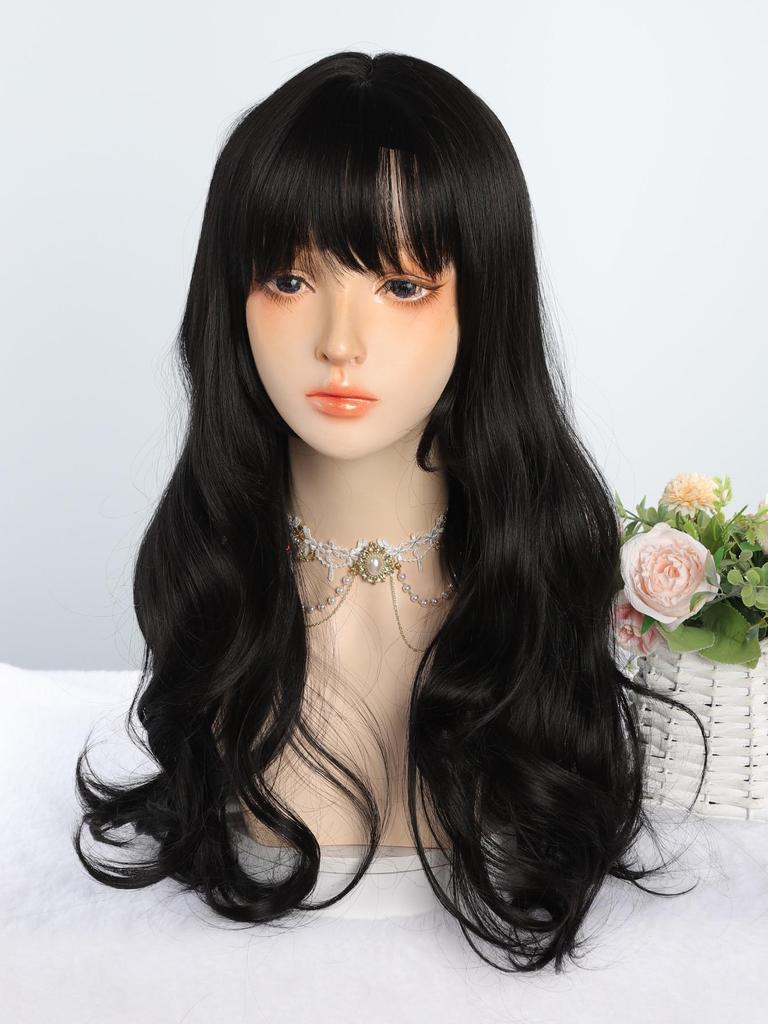 Perruque synthétique longue ondulée naturelle noire de 24 pouces avec frange Perruque de cheveux naturels résistante à la chaleur pour femmes pour cosplay quotidien, Halloween, fêtes