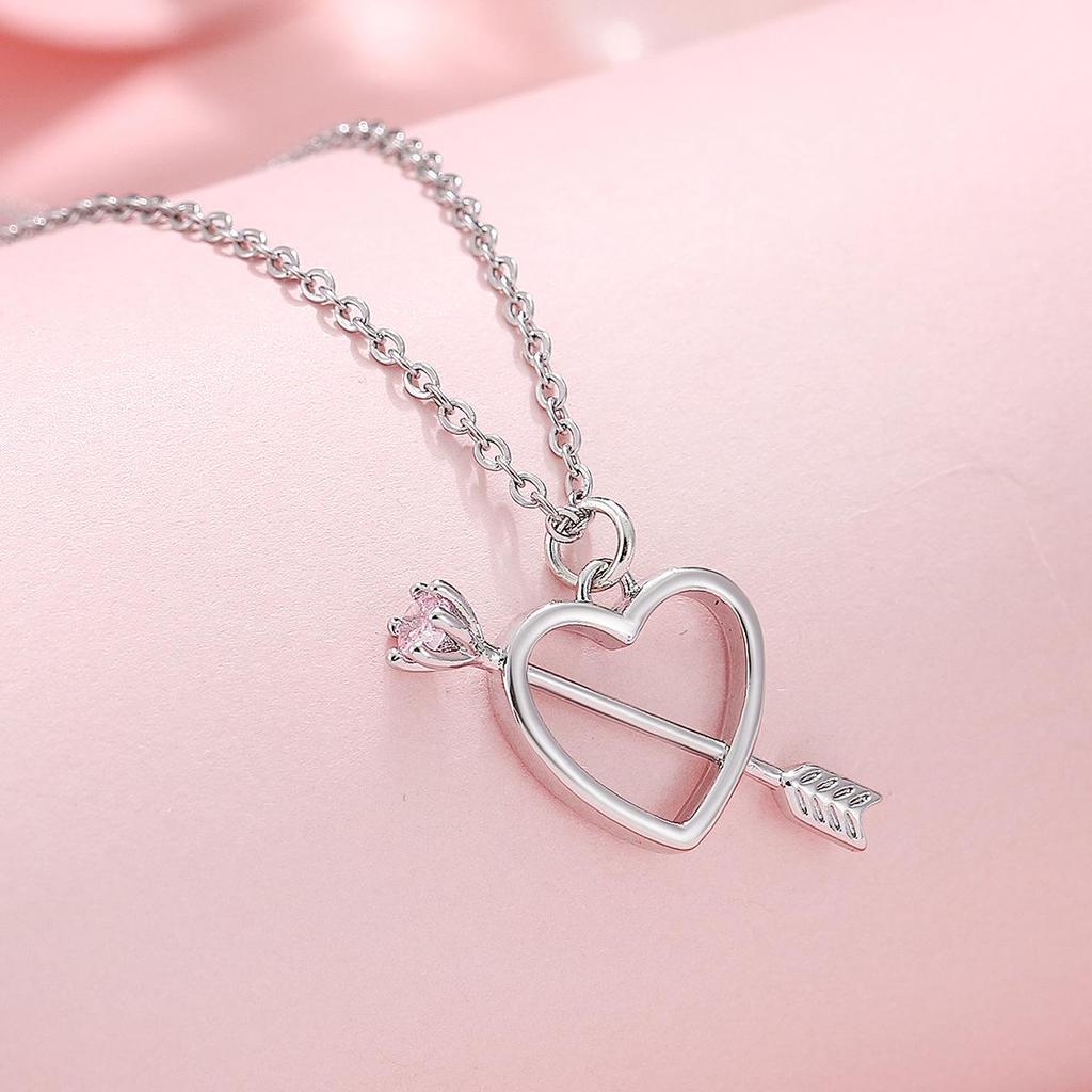 Gothic Heart & Wings Necklace – Retro Arrow Clavicle Chain Accessory