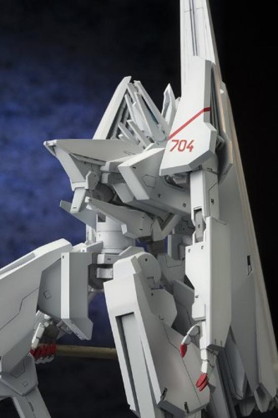 Kotobukiya Knights of Sidonia Type 17 Guard Shiratsuki Kai Tsugue scale plastic kit 1/100