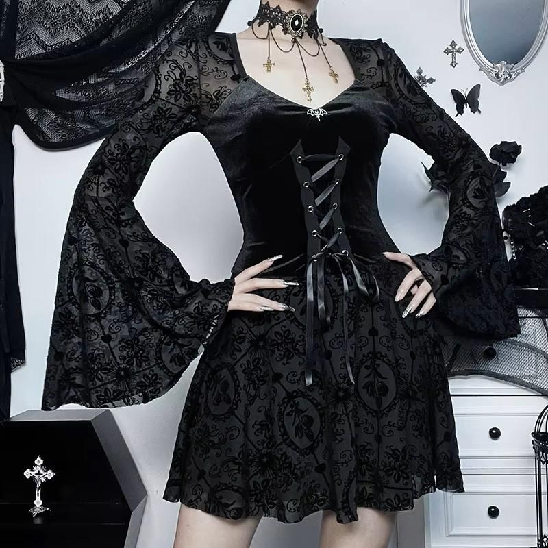 Gothic Goth Dark Elegant Vintage Velvet Dress Grunge Punk Bandage Women Flare Sleeve Party Outfit