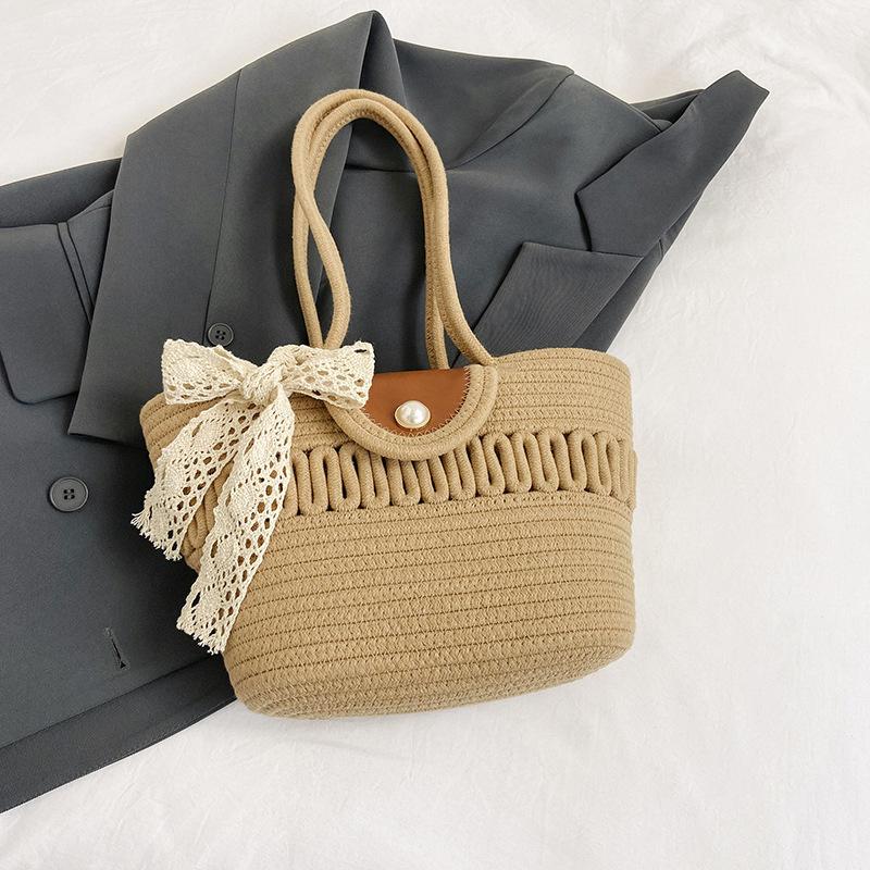 

Autumn fashion French straw bag handbag versatile niche beach shoulder bag pastoral bag woven women s bag without silk scarf хаки