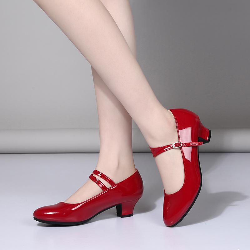 Patent Leather Mary Jane Women Kitten Heel Shoes Latin Jazz Waltz Dancing Ladies Dress Shoes 4cm Heel Silver Wine Red