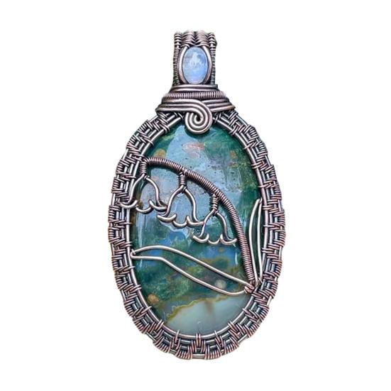 Handcrafted Pendant Necklace Eye-catching Elegant Women Handmade Pendant Jewelry Gift