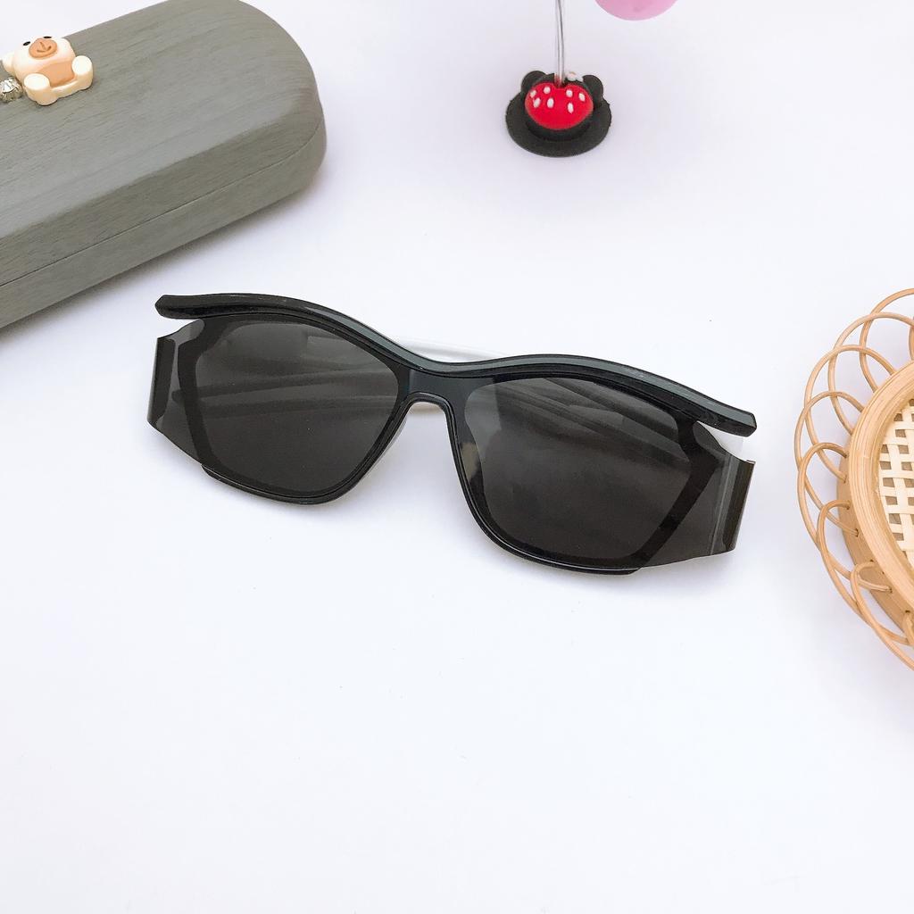 Kindersonnenbrillen, Sport- und Reisebeschattung, Augenschutz, Sonnenschutz, Konkavbrillen für Männer und Frauen, Mädchensonnenbrillen