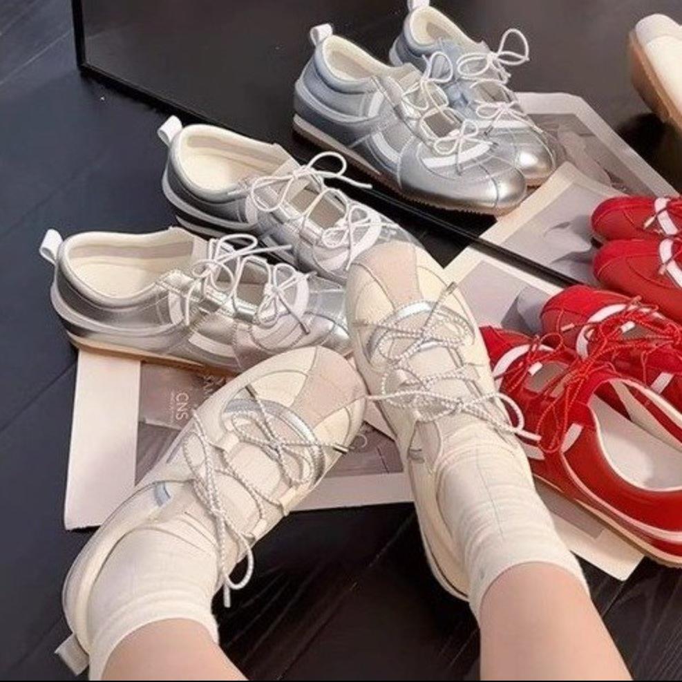Silver Mary Jane shoes, lazy single shoes, soft soles are not tired feet 2025 new models, inner height increase 5cm ballet training shoes for women