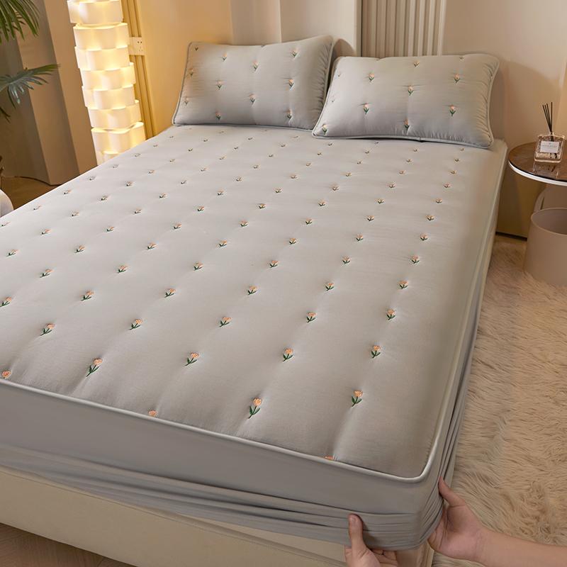 Protector de saltea Thicken Soft funda de colchón Lenjerie de pat albă Husă de saltea brodata(Feta de perna necesita comanda)