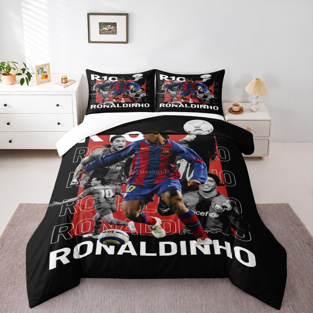 "Ronaldinho Football Design Bedding set (1 duvet cover, 2 pillowcases, duvet not included)