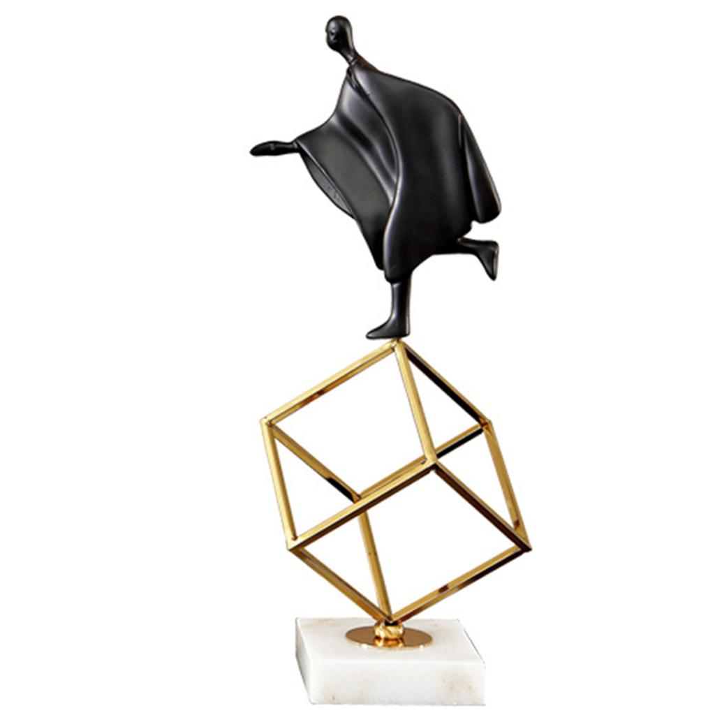 Creative Resin Statue Gymnastic Figures Crafts Ornament for Living Room Office Bedroom Decoration
