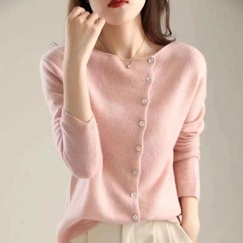 Autumn and Winter Single Breasted Cardigan for Women, Solid Color, Low Round Neck, Thin Knit Outer Layer