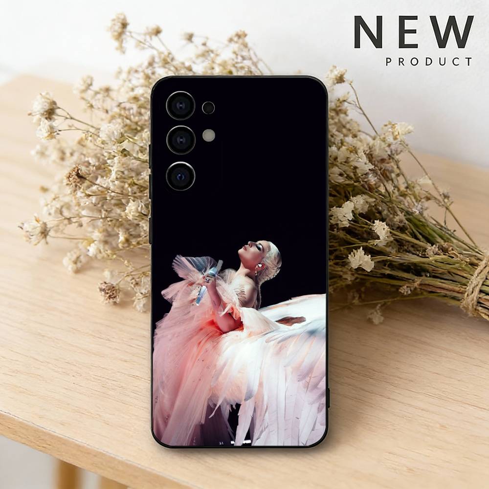 

L-Lady Singer G-Gaga Phone Case For Samsung S26,25,24,23,22,30,21,10,9,Ultra,Plus,Lite Black Soft Case Samsung S26ULTRA