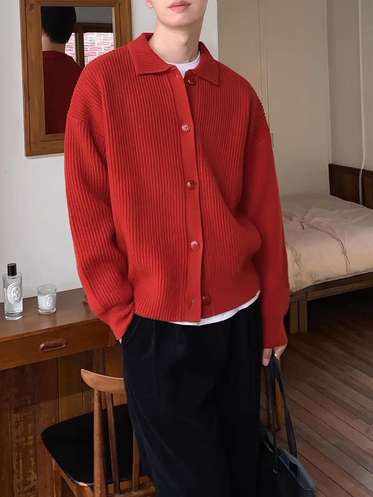 Men's Dark Green Knit Lapel Cardigan - Trendy Korean Style Sweater for Early Autumn
