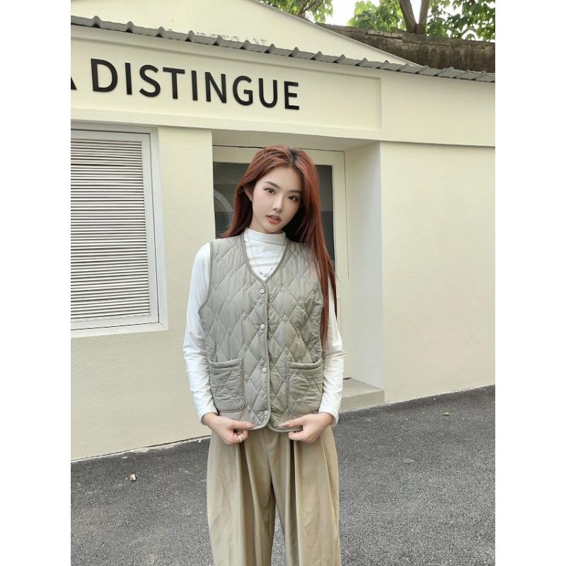 

Premium quilted button model, autumn and winter windproof, cold and warm vest women s outer wear, casual sports L [80-52.5 kg] зелёный