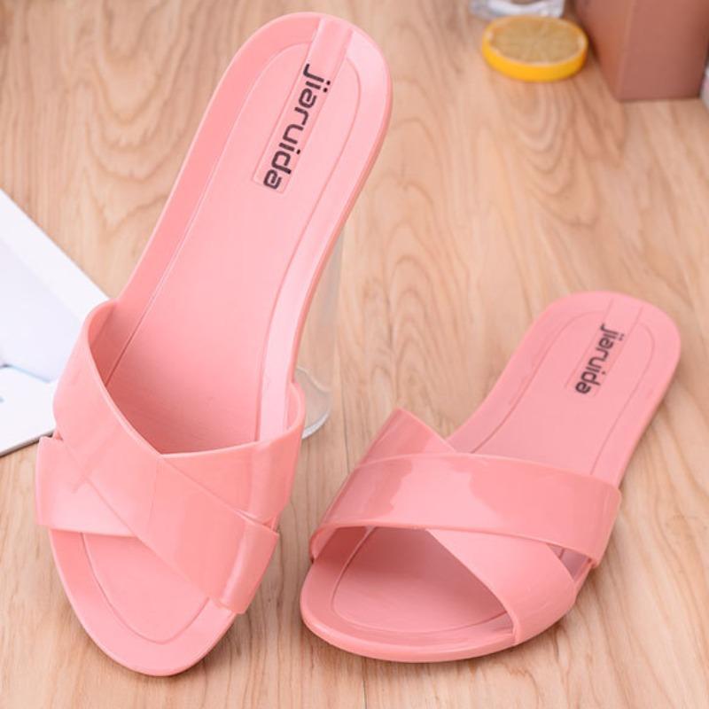 PVC Slippers Women's 2025 Summer Korean Version Dormitory Slippers Flat Bottomed Lightweight Comfortable Jelly Crystal Slippers