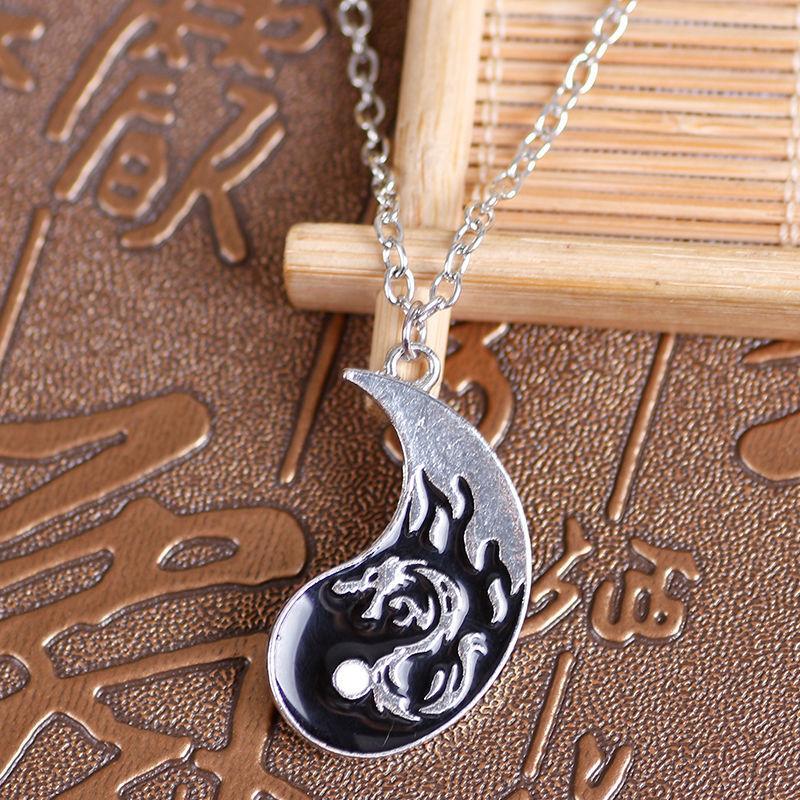 Couple Pendant Necklace Bagua Dragon Totem Splicing Necklace