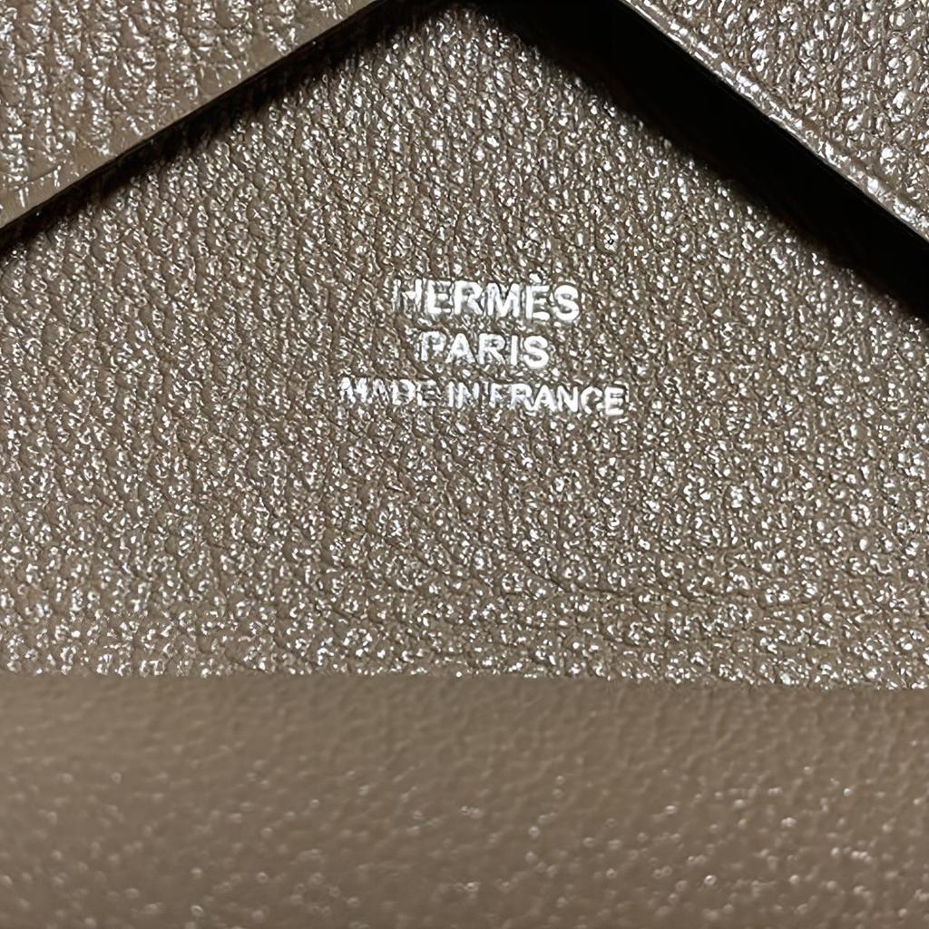 Hermes Calvi Duo Silver Buckle Epsom Calfskin Card Holder Wallet Unisex Wallet Elephant-Grey H083035CK18