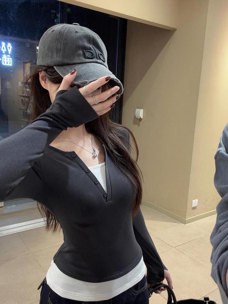 Damen Koreanischer Stil Color Block Henley-Kragen Taillenbetont Zweiteilig Langarm T-Shirt für Herbst/Winter Schlankmachendes Basisshirt
