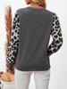 Damski T-shirt z długim rękawem, okrągłym dekoltem i patchworkiem w panterkę, jesień/zima 2024