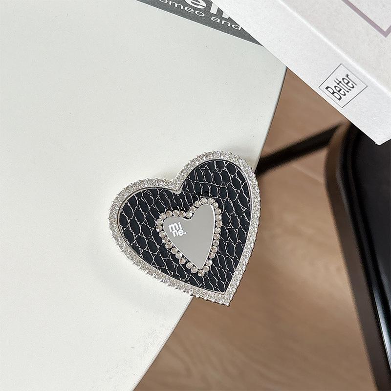 Solid Leather Heart-Shaped MagSafe Phone Holder with Mirror