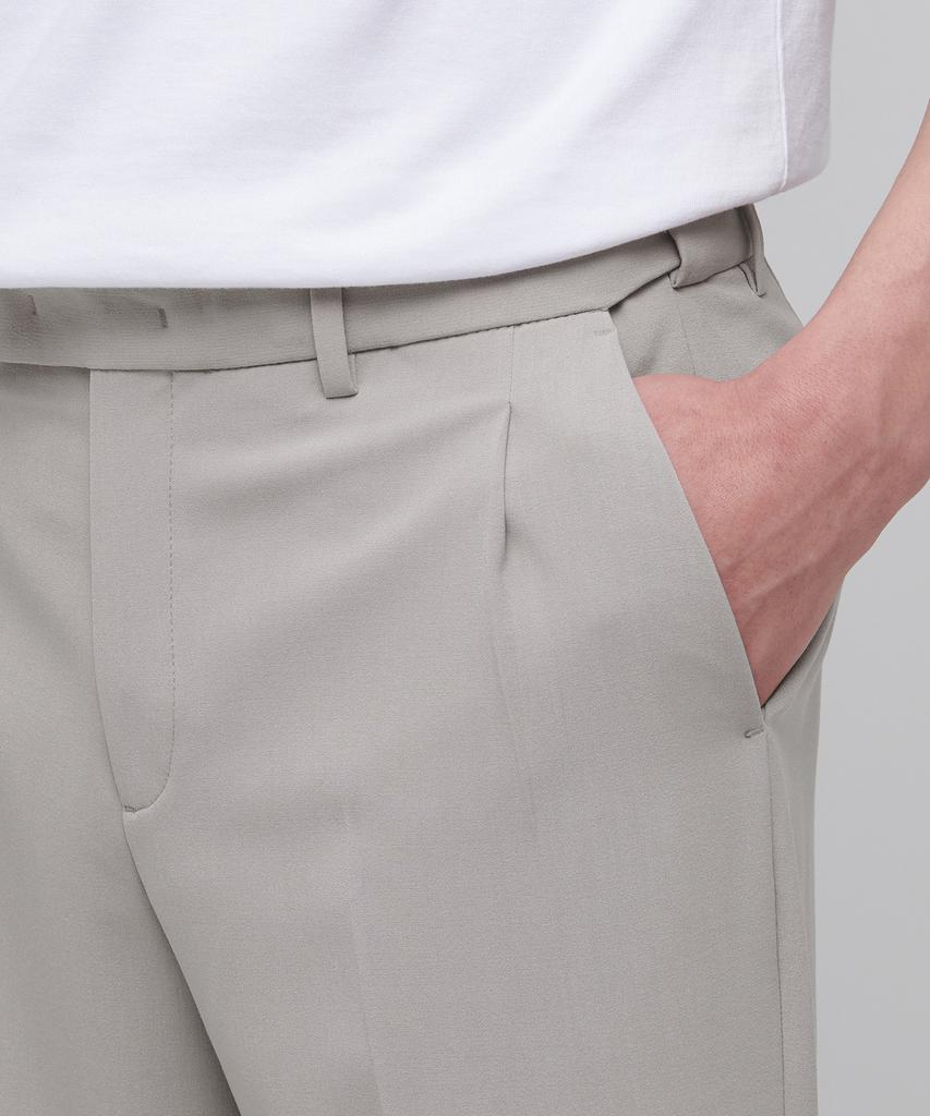 Musinsa Standard Lightweight Wide Hidden Banding Crop Slacks [Light Beige]