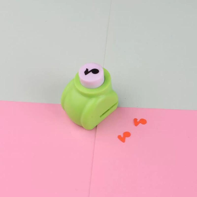 1pcs Mini Embossing Punch Handmade Paper Cutting Punch Suitable for DIY Paper Card Greeting Card Birthday Card Making