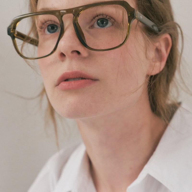 

RaJu Lupus Optical Frame_4 Color Clear