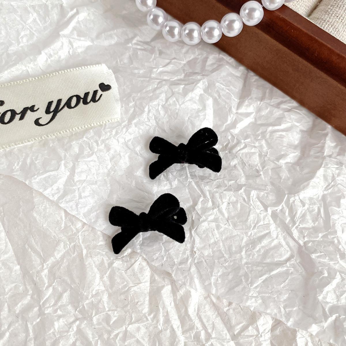 

Элегантные бархатные заколки для волос с жемчужным бантом для женщин и девушек, заколки для челки, аксессуары, заколка для волос, головной убор, украшение