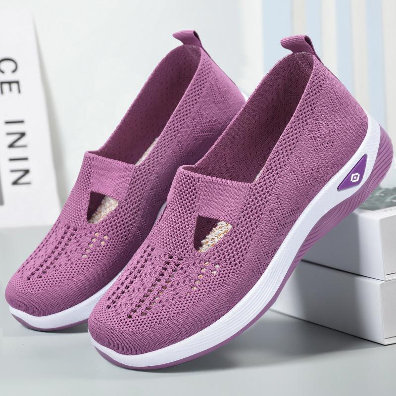 Shoes Large Size Soft Sole Not Tired Feet Shoes Mesh Breathable Cloth Shoes