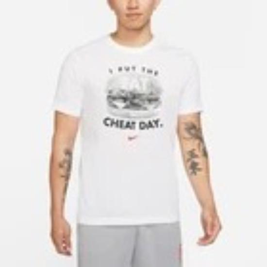 Nike Men's Retro Graphic Print Short-Sleeve T-Shirt In White DD6921-100