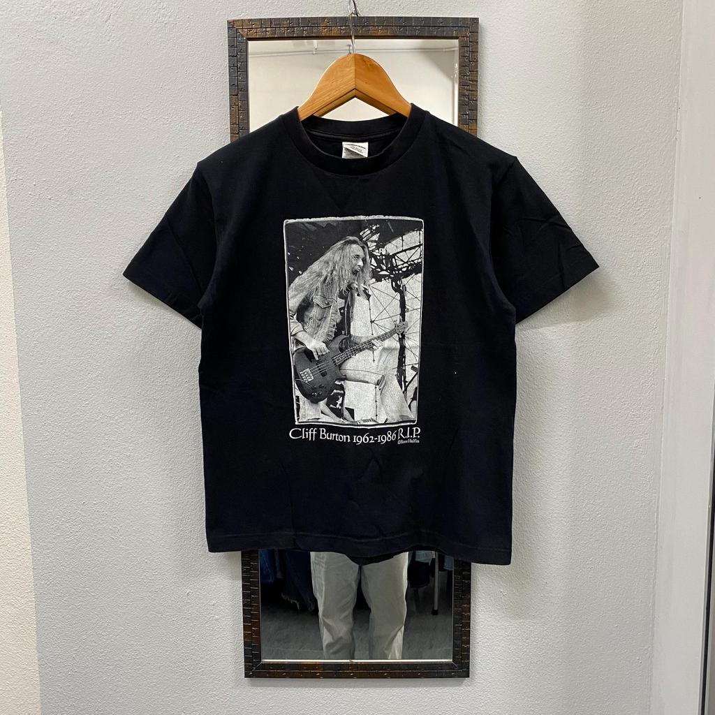 Vintage 00s CLIFF BURTON Photographed By Ross Halfin Graphic Photo Tee Shirt Small Size
