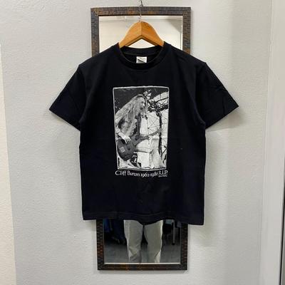Vintage 00s CLIFF BURTON Photographed By Ross Halfin Graphic Photo Tee Shirt Small Size