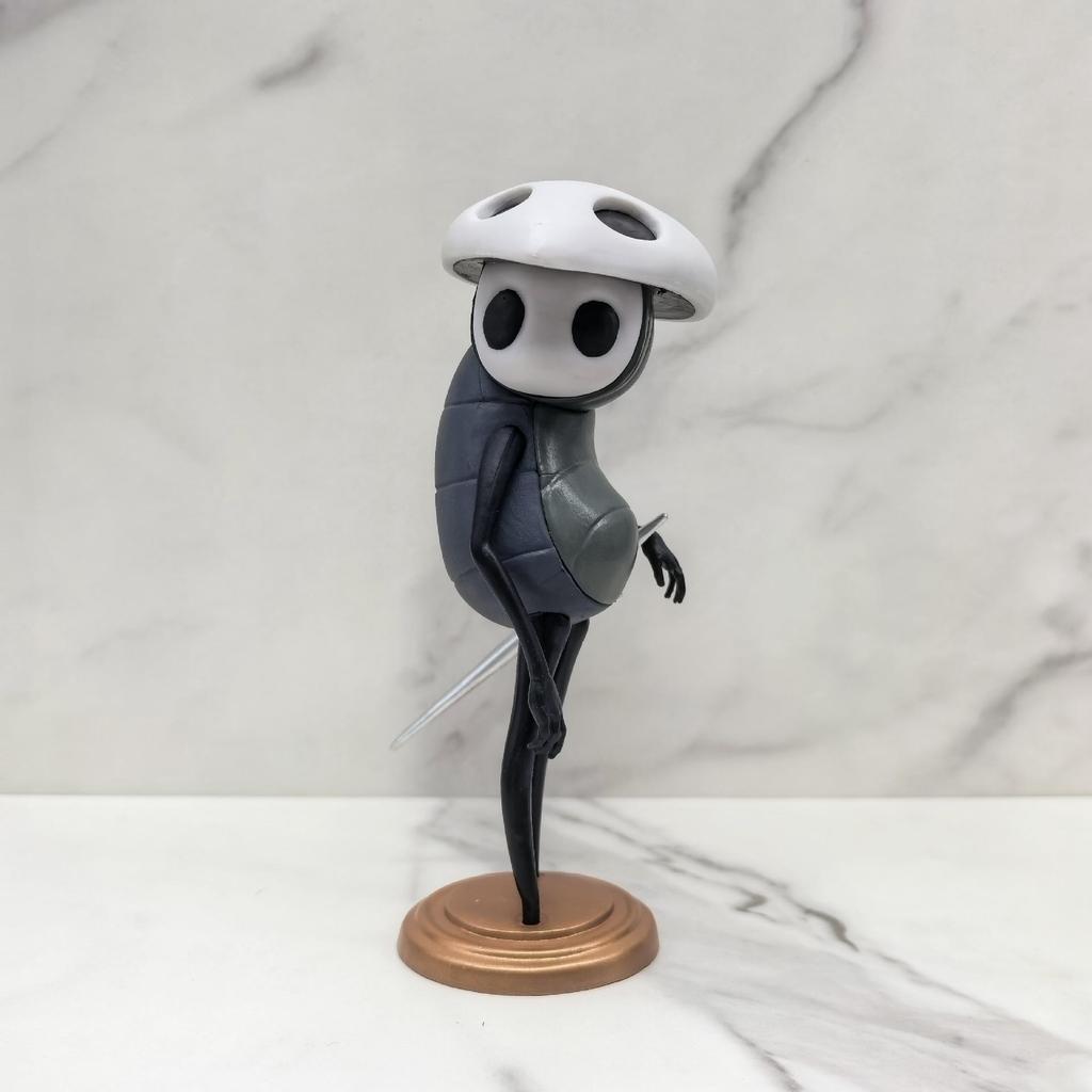 Cross-border Pale Prince & Hornet Figurine: Hollow Knight Quirrel Desktop Model
