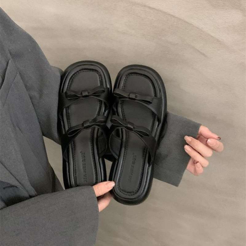 Silver Small Cool Slippers Wearing Fairy Shoes In the Summer of 2025 New Thick Heel Bow French Temperament Sandals