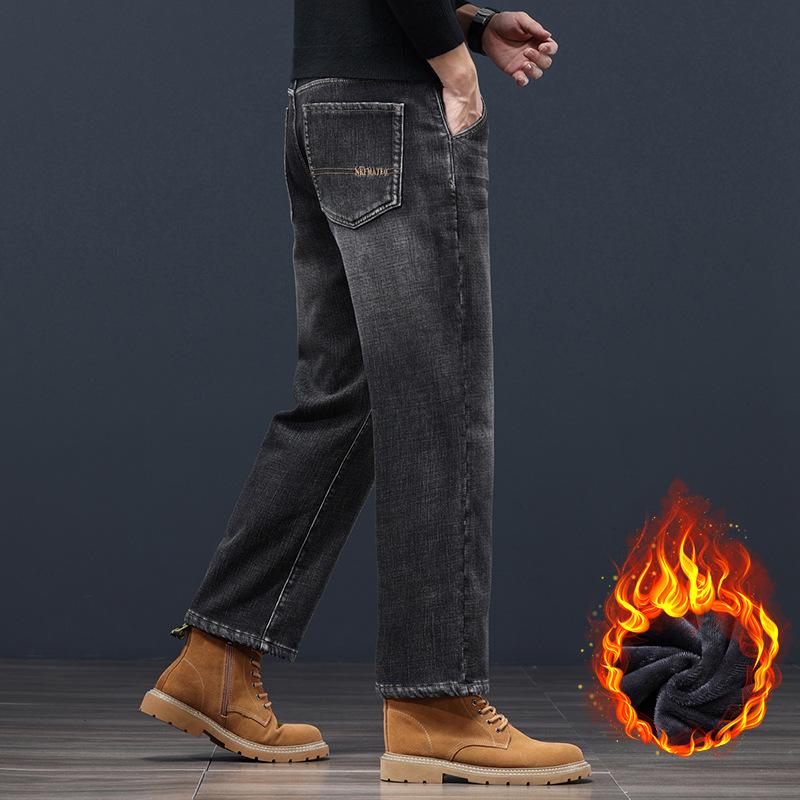 Men's Plus Velvet Loose-Fit Straight Jeans with Oblique Pockets - Versatile Autumn/Winter Nine-Point Pants (Large Size Available)