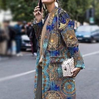 Herbst und Winter neue Damenbekleidung Mode langärmelige Reversjacke bedruckter Woll-Langmantel