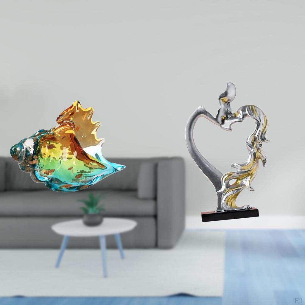 Glass Conch Sea Animal Art Decor And Kissing Couple Figurine Statue Ornament for Home Office Bedroom