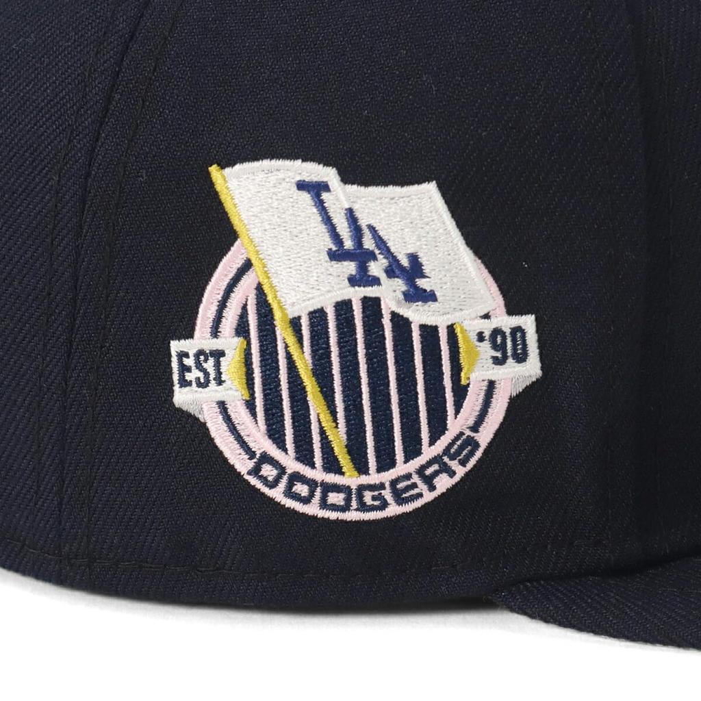 Czapka New Era 59FIFTY Side Patch MLB Kolor Sakura LA Granatowa 7 12 5950 SAKURA SP LOSDOD NVY 14388829 NER36C3896