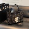 Large capacity tote bag women's new fashion niche shoulder bag versatile commuter handbag