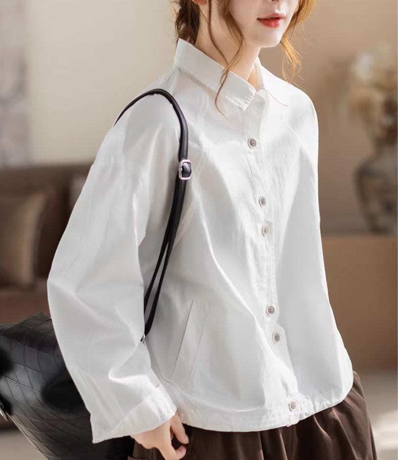 

2026 Spring Solid Color Long Sleeve Shirt: Artistic Lapel, Single-Breasted with Drawstring Hem, Slimming Fit One Size
